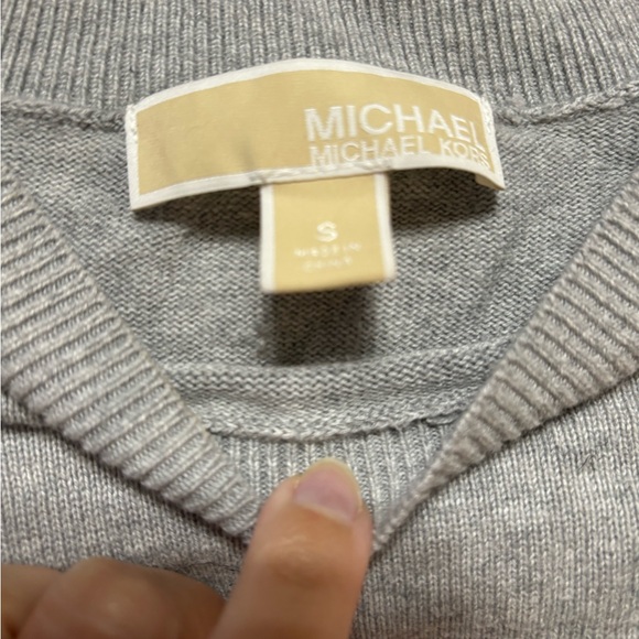 Michael Kors crewneck grommet gray sweater, size S - Picture 2 of 3